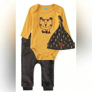 Bon Bebe Baby Boys 6-9 Months Tiger Bodysuit Plush Pant Set With Hat